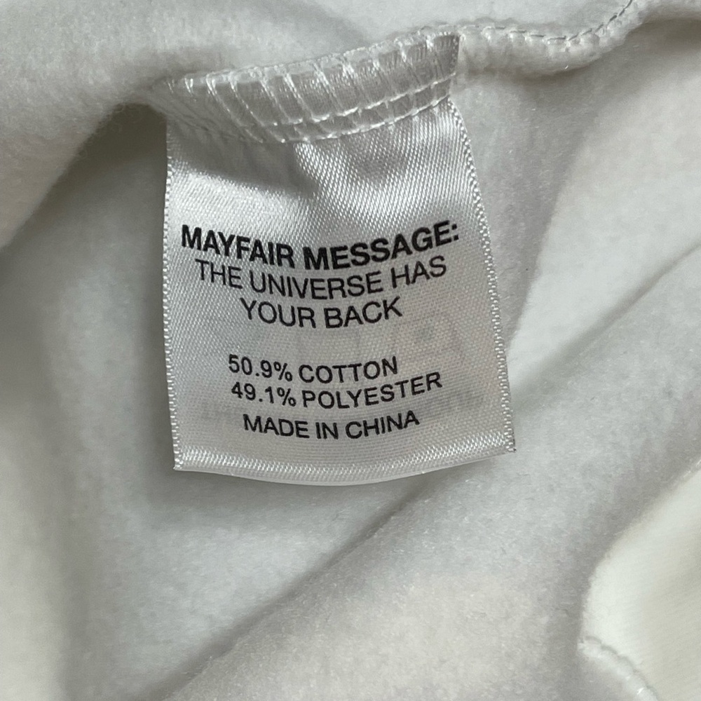 The Mayfair Group Sweatshirt Crewneck Somebody Loves You - Picture 6 of 13
